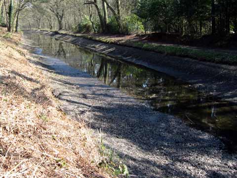  Dry Canal