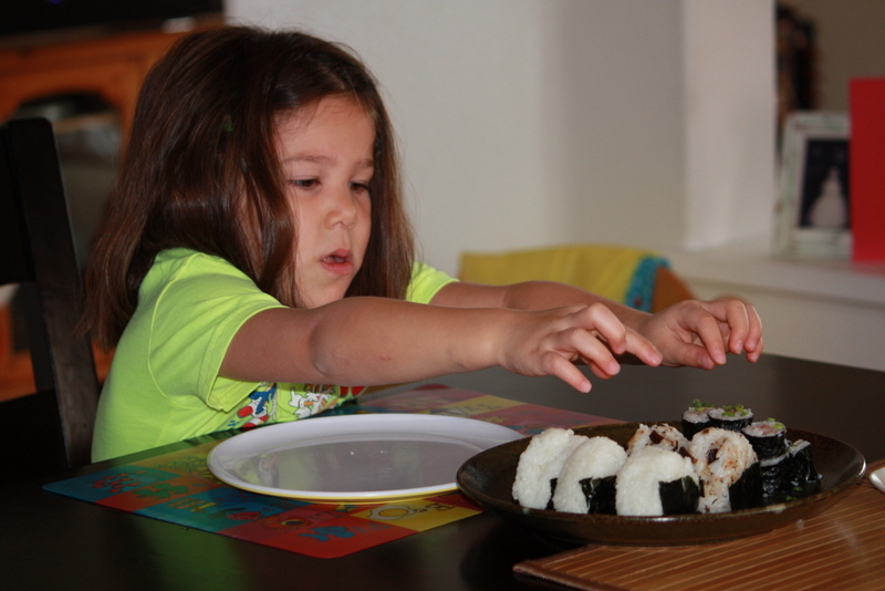  Lucy Sushi